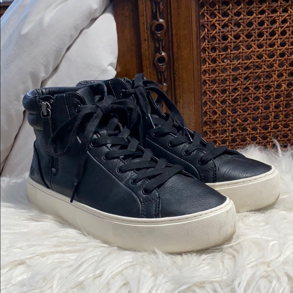 Ugg sneakers